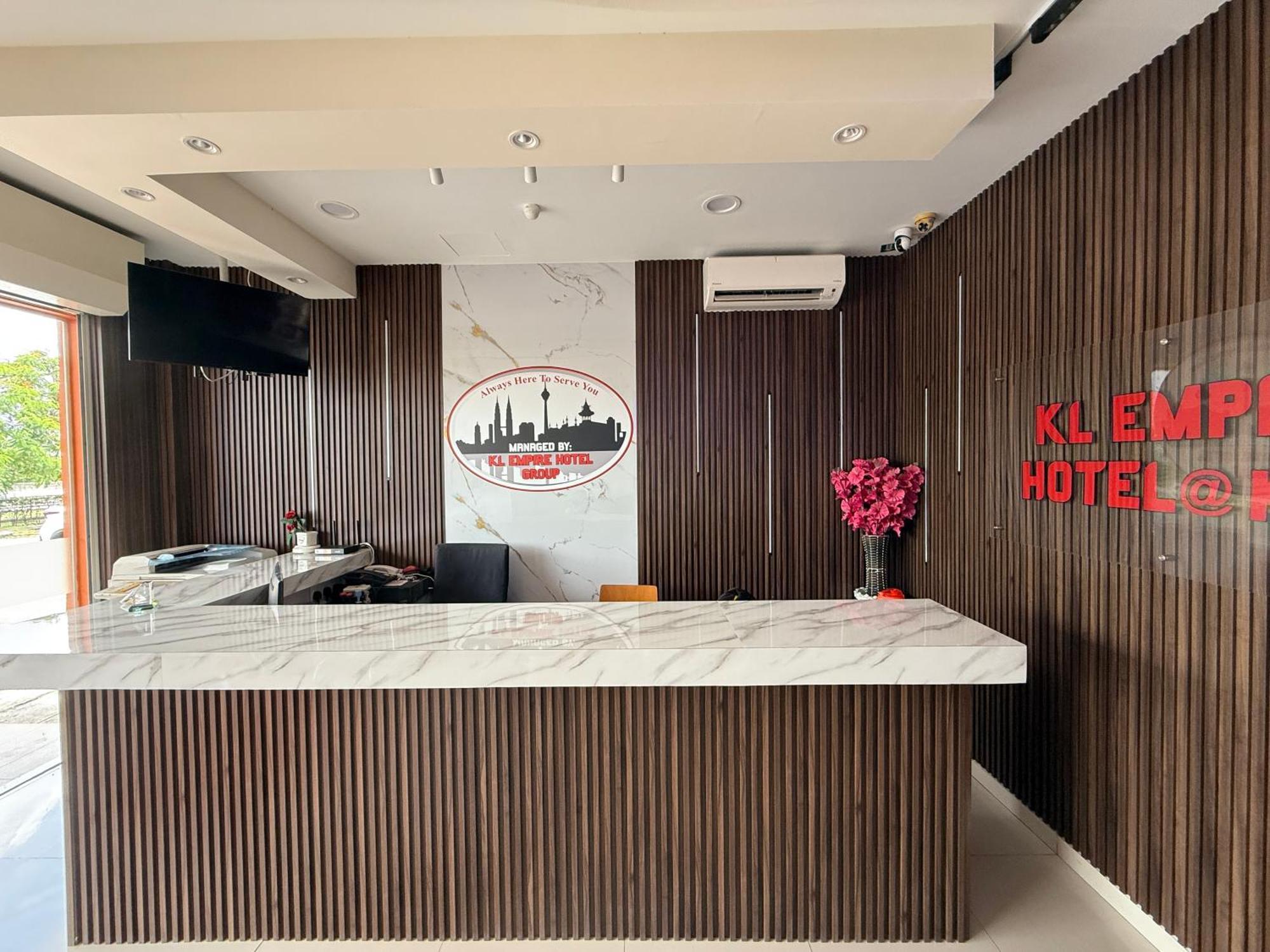Kl Empire Hotel Klia, Formerly Known As Adiff Palace Klia Sepang Luaran gambar